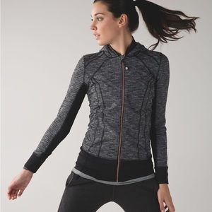 EUC Women’s Lululemon Daily Practice Jacket Size 6